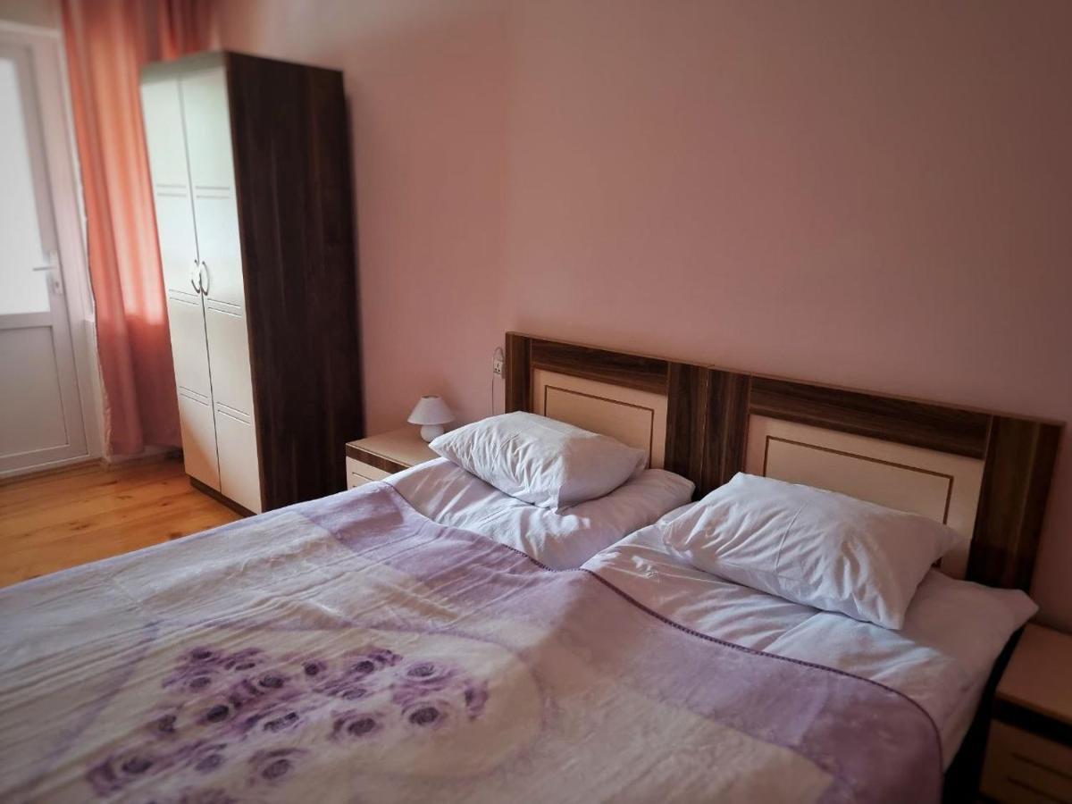 Girgola Bed & Breakfast เมสเตีย ภายนอก รูปภาพ